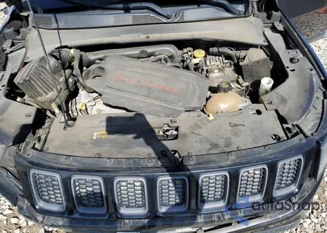 2020 Jeep Compass Trailhawk z USA, uszkodzony, nr VIN 3C4NJDDB2LT214453